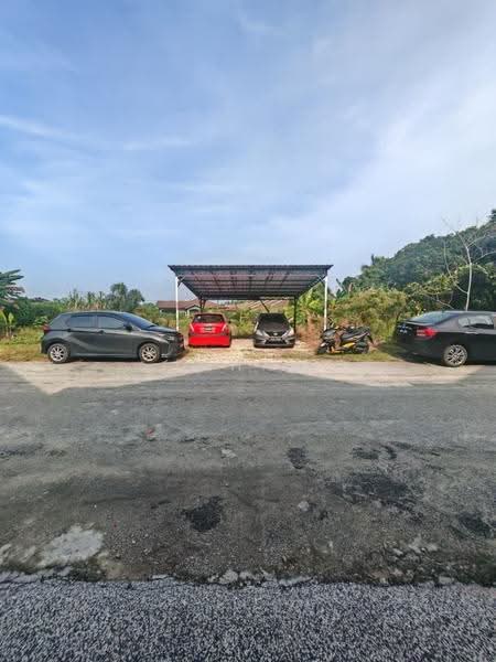 Rumah Teres 1-Tingkat untuk Dijual di Kampung Kempadang Baru (Kuantan) - Idham Che'Ali - Exterior - PropertyGuru.com.my