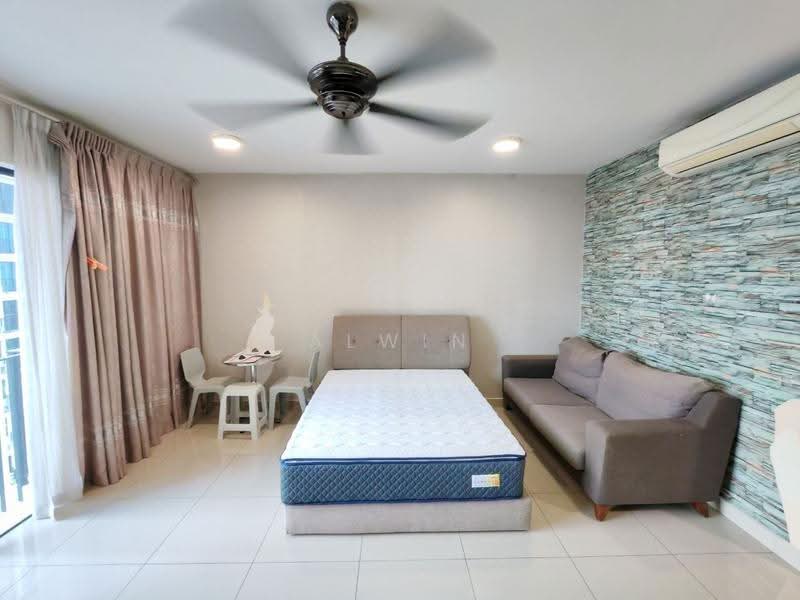 Kediaman Servis untuk Disewa di Trefoil @ Setia City - Alwin Lee - Living Room - PropertyGuru.com.my