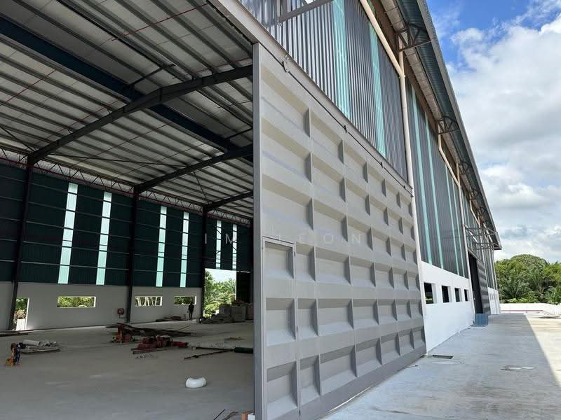 Kilang untuk Disewa di Telok Panglima Garang (Selangor) - Lim Jeon - Exterior - PropertyGuru.com.my