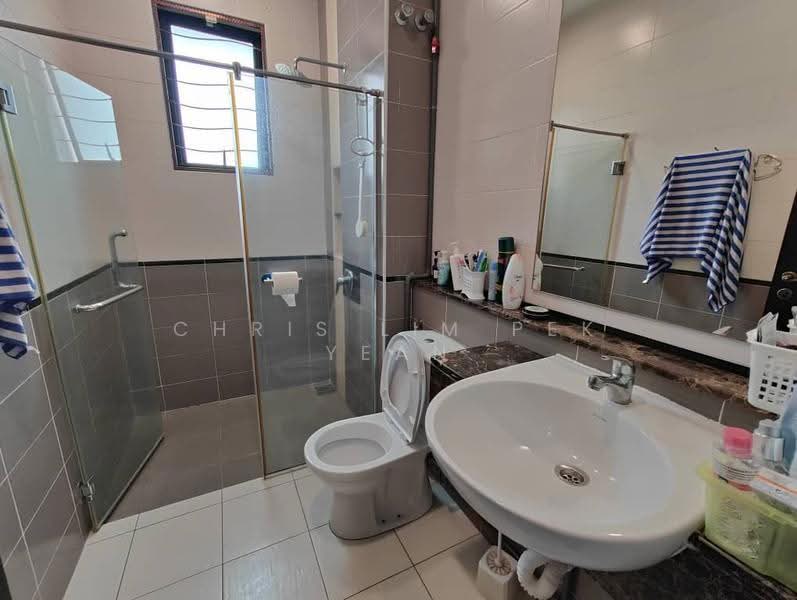 Bungalow House untuk Dijual di Bukit Sungai Long 2 (Bandar Sungai Long) - Chris Lim Pek Yean - Bathroom - PropertyGuru.com.my