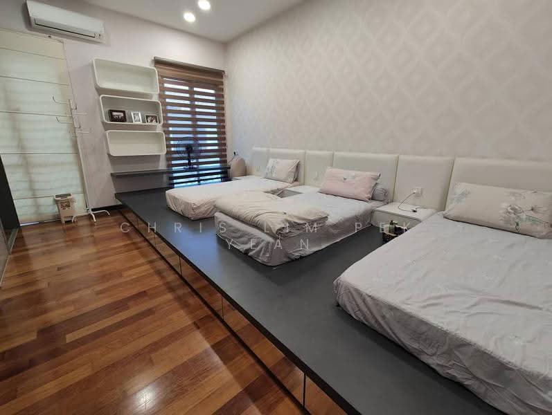 Bungalow House untuk Dijual di Bukit Sungai Long 2 (Bandar Sungai Long) - Chris Lim Pek Yean - Bedroom - PropertyGuru.com.my