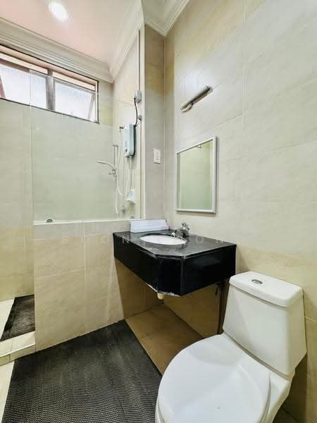 3-storey Terraced House for Sale in Bayan Lepas (Penang) - Zhonl Saw Boon Loong - PropertyGuru.com.my