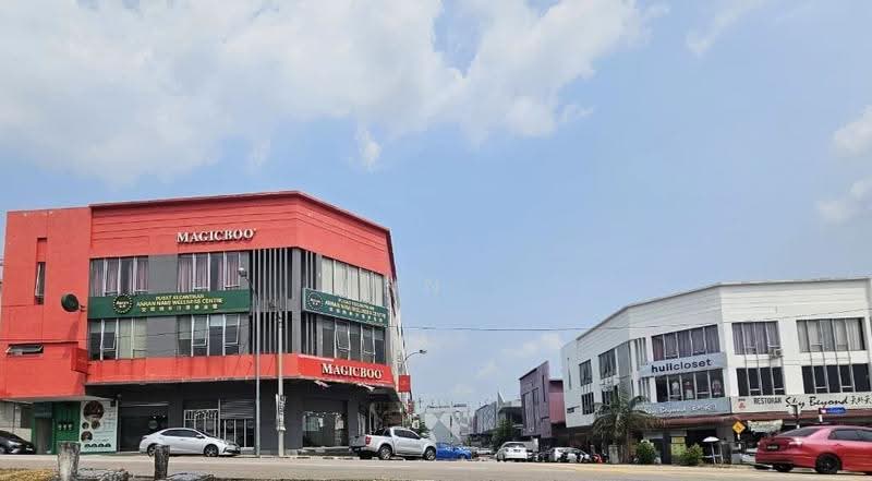 Kedai untuk Dijual di Taman Ungku Tun Aminah (Skudai) - Ann . - Exterior - PropertyGuru.com.my