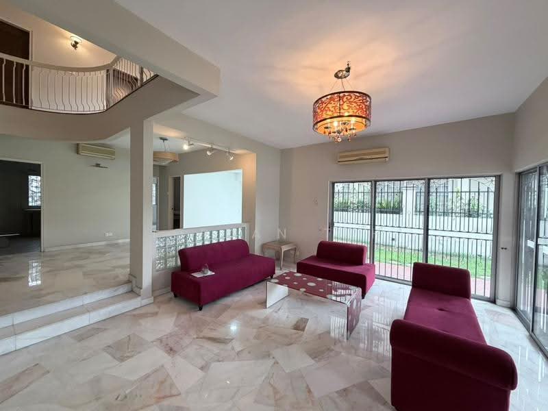 Rumah Berkembar untuk Dijual di SS 21, Damansara Utama (Petaling Jaya) - Jordan Teh - Living Room - PropertyGuru.com.my