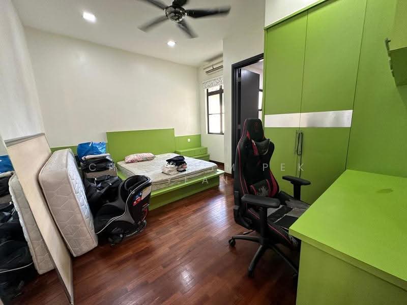 Semi-Detached House for Sale in Bukit Sungai Long 2 (Bandar Sungai Long) - Chris Lim Pek Yean - Bedroom - PropertyGuru.com.my