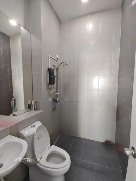 Rumah Berkembar untuk Dijual di Setia Damai (Setia Alam) - Alwin Lee - Bathroom - PropertyGuru.com.my