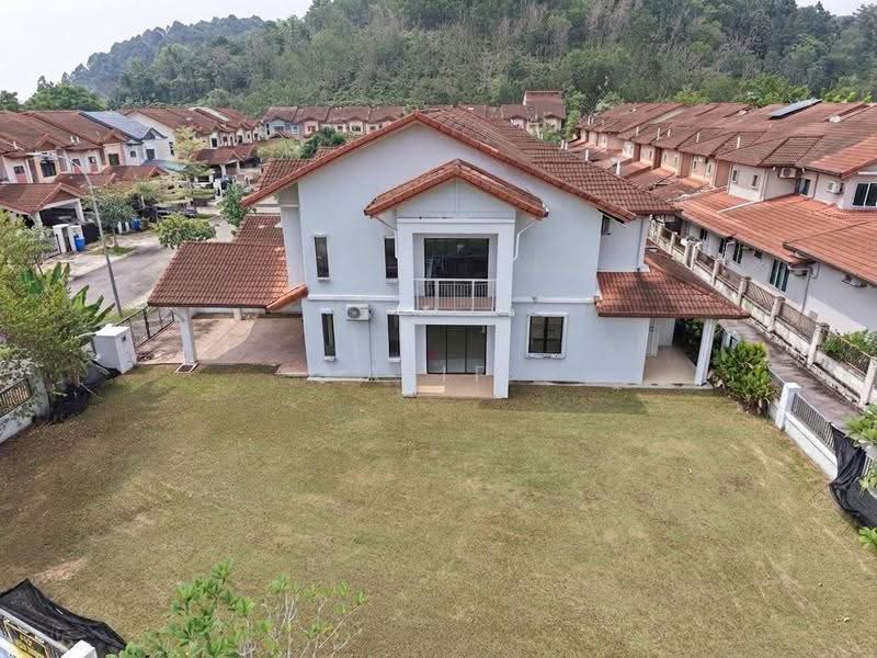 2-storey Terraced House for Sale in Seksyen U9 (Shah Alam) - Alif Saad - Exterior - PropertyGuru.com.my