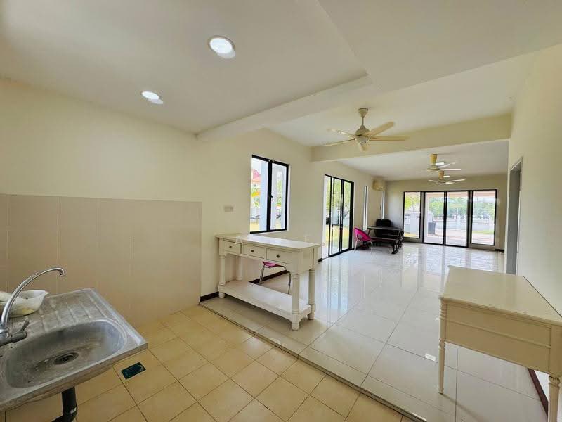 2-storey Terraced House for Sale in Seksyen U9 (Shah Alam) - Alif Saad - Interior - PropertyGuru.com.my