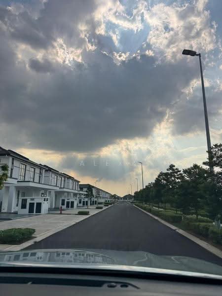 Rumah Teres 2-Tingkat untuk Dijual di Shah Alam (Selangor) - Alexa Eeu - Exterior - PropertyGuru.com.my