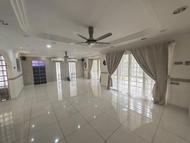 Rumah Berkembar untuk Dijual di Seksyen 9 (Shah Alam) - RL Han - Interior - PropertyGuru.com.my
