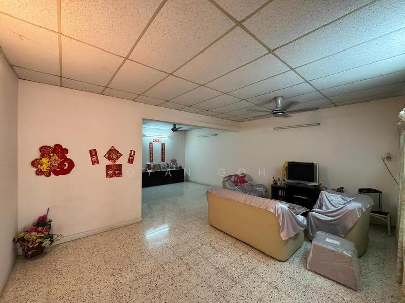 Rumah Teres 2-Tingkat untuk Dijual di Bukit Dumbar (Jelutong) - Qyan Goh - Living Room - PropertyGuru.com.my