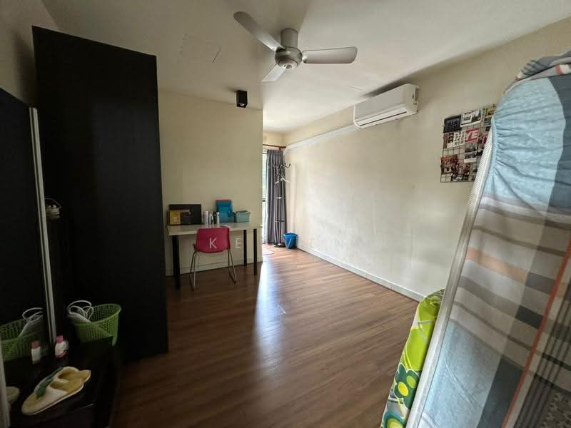 Rumah Teres 2.5-Tingkat untuk Dijual di Damansara Damai (Selangor) - Kelven Tan - Bedroom - PropertyGuru.com.my