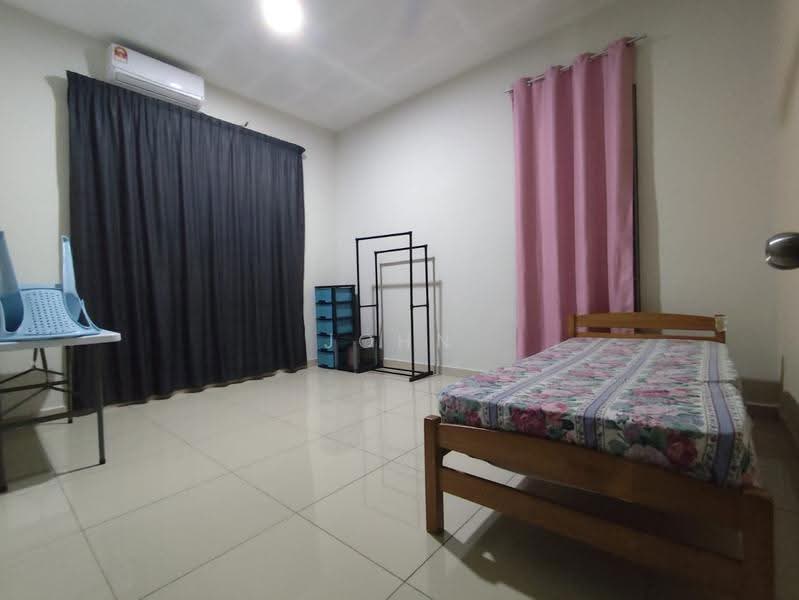 Rumah Berkembar untuk Dijual di Batu Pahat (Johor) - John Liew - Bedroom - PropertyGuru.com.my