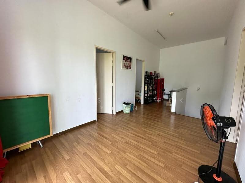 2-storey Terraced House for Sale in Sungai Long (Bandar Sungai Long) - Chris Lim Pek Yean - Living Room - PropertyGuru.com.my