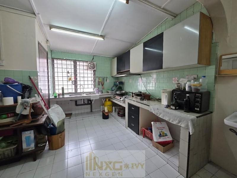 1-storey Terraced House for Sale in Taman Klang Jaya (Klang) - Ivy Por - Kitchen - PropertyGuru.com.my