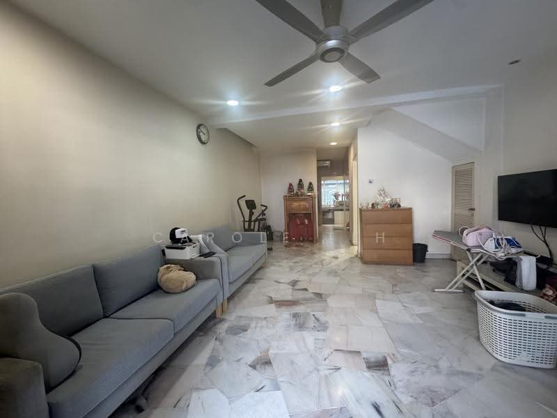 Rumah Teres 2-Tingkat untuk Dijual di Sri Petaling (Kuala Lumpur) - Carole Teh - Living Room - PropertyGuru.com.my