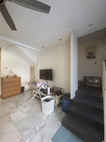 Rumah Teres 2-Tingkat untuk Dijual di Sri Petaling (Kuala Lumpur) - Carole Teh - Living Room - PropertyGuru.com.my