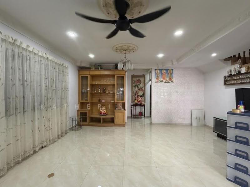 2-storey Terraced House for Sale in Rawang Perdana 2 (Rawang) - Katherine Leong - Living Room - PropertyGuru.com.my