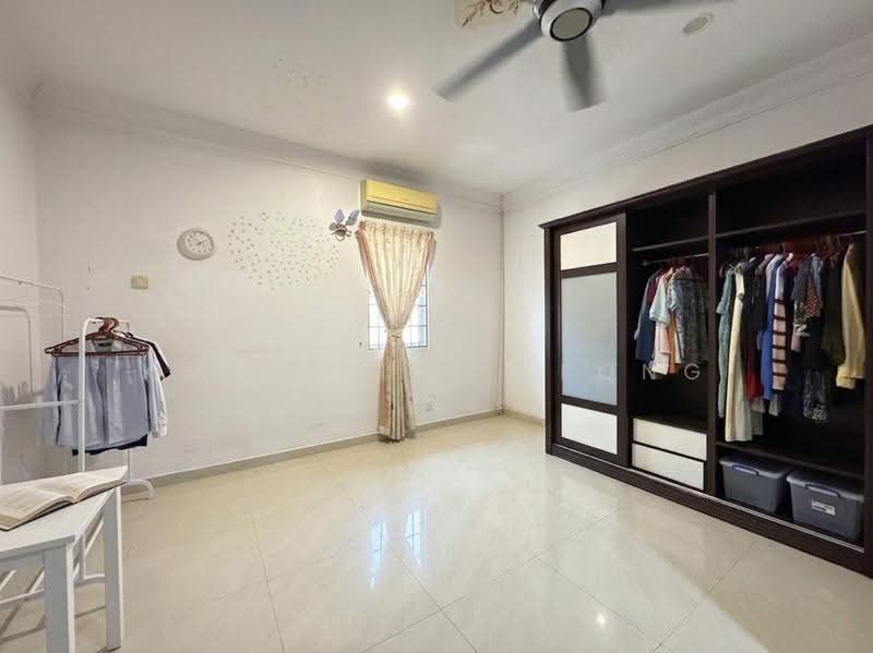 2-storey Terraced House for Sale in Rawang Perdana 2 (Rawang) - Katherine Leong - Bedroom - PropertyGuru.com.my