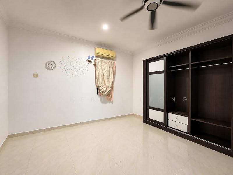 2-storey Terraced House for Sale in Rawang Perdana 2 (Rawang) - Katherine Leong - Bedroom - PropertyGuru.com.my