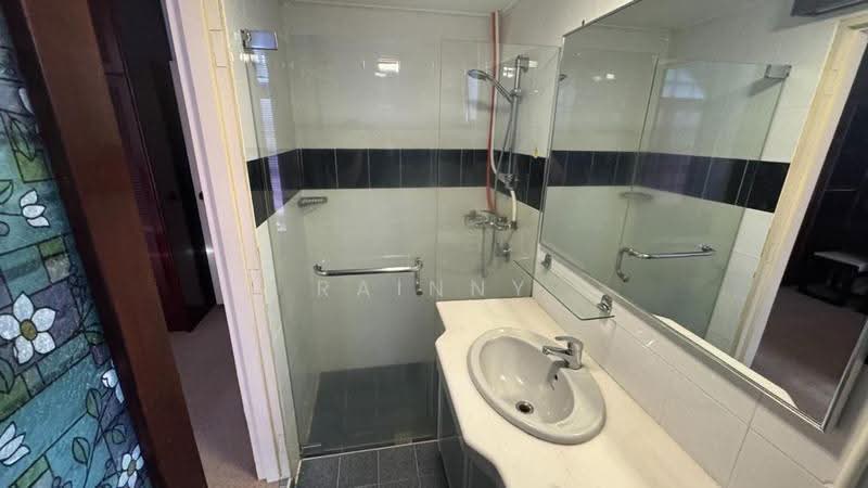 Apartment for Rent at Cascadia - Rainny Wong - Bathroom - PropertyGuru.com.my