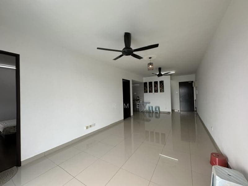 Service Residence for Sale at Symphony Tower (Menara Simfoni) - Carmen Chong - Living Room - PropertyGuru.com.my