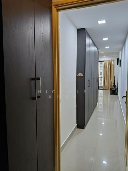 Condominium for Rent at Royal Domain Sri Putramas 2 - Nichole Khor - Corridor - PropertyGuru.com.my