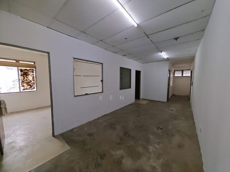 Factory for Rent in Taman Universiti (Skudai) - Ken Kor - Interior - PropertyGuru.com.my
