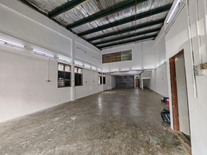 Factory for Rent in Taman Universiti (Skudai) - Ken Kor - Interior - PropertyGuru.com.my