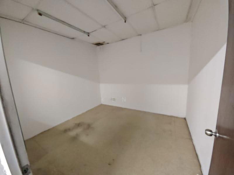 Factory for Rent in Taman Universiti (Skudai) - Ken Kor - Interior - PropertyGuru.com.my
