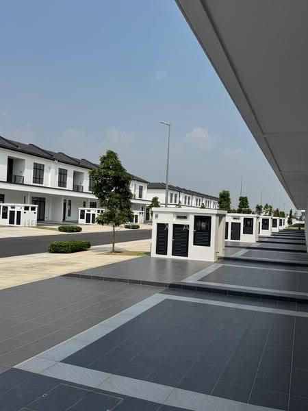 Rumah Teres 2-Tingkat untuk Dijual di Shah Alam (Selangor) - Alexa Eeu - Exterior - PropertyGuru.com.my