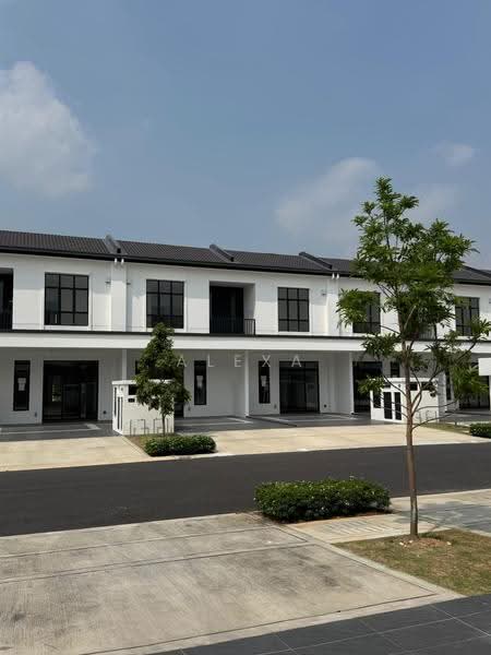 Rumah Teres 2-Tingkat untuk Dijual di Shah Alam (Selangor) - Alexa Eeu - Exterior - PropertyGuru.com.my