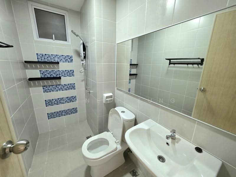 Condominium for Rent at i-Santorini - Kenneth Kung - Bathroom - PropertyGuru.com.my