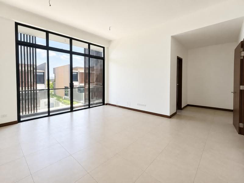 2-storey Terraced House for Sale in Puteri Harbour (Iskandar Puteri (Nusajaya)) - Jen Kiok - Living Room - PropertyGuru.com.my