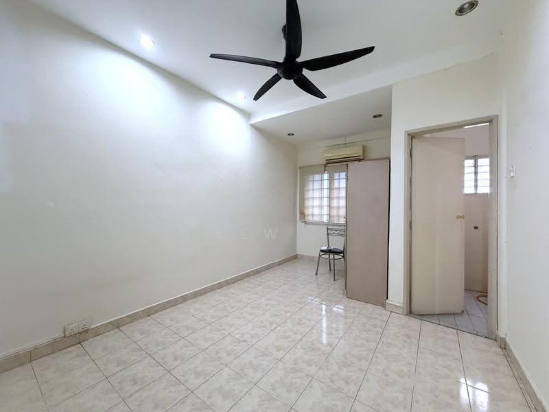 Rumah Teres 2-Tingkat untuk Dijual di Taman Taynton View (Cheras) - Kew . - PropertyGuru.com.my