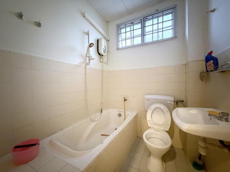 Rumah Teres 2-Tingkat untuk Dijual di Taman Taynton View (Cheras) - Kew . - PropertyGuru.com.my