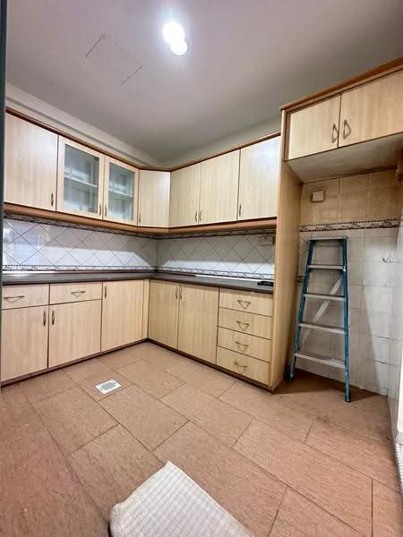 Flat for Sale at Taman Tampoi Indah - Stella Narita - Kitchen - PropertyGuru.com.my