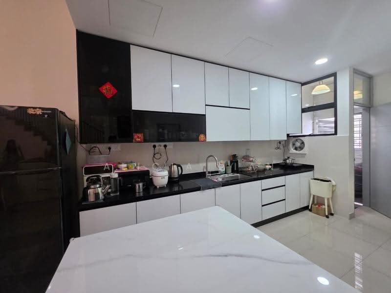 Rumah Teres untuk Dijual di Taman Ponderosa (Johor Bahru) - Alicia Lian - Kitchen - PropertyGuru.com.my