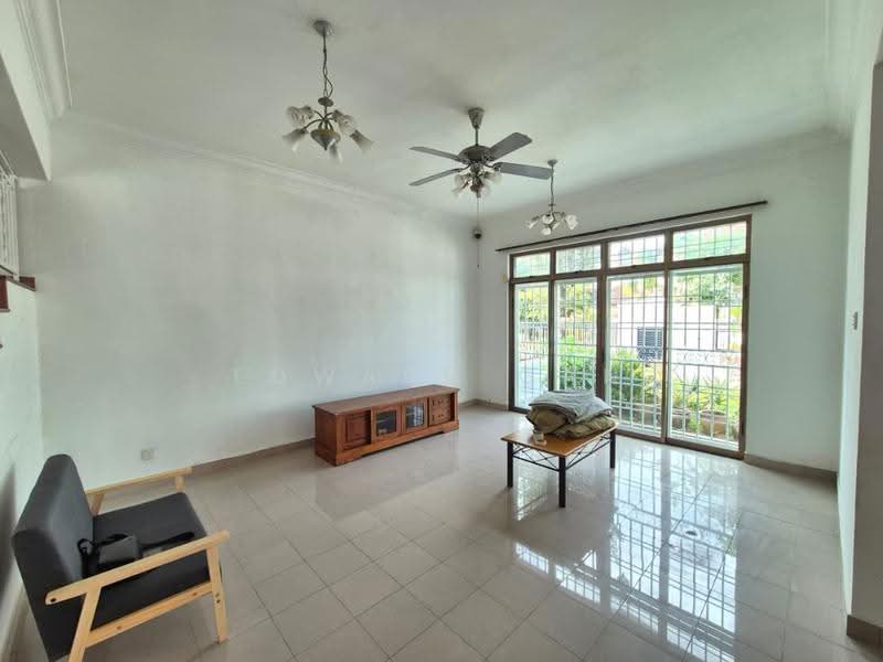 Semi-Detached House for Rent in Taman Impian Emas (Skudai) - Edward Gan - Living Room - PropertyGuru.com.my