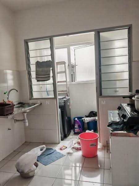 Apartment for Rent at Pangsapuri Aranda - Janice Lam - Kitchen - PropertyGuru.com.my