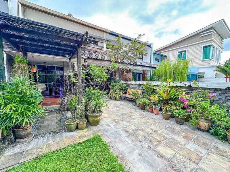 Rumah Teres 2.5-Tingkat untuk Dijual di Taman Wangsa Baiduri (Subang Jaya) - NoraFizah Gapar - Exterior - PropertyGuru.com.my