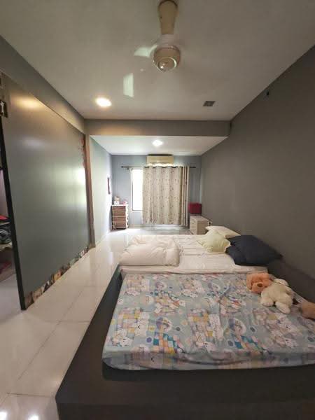 Semi-Detached House for Sale in Bandar Putra Permai (Seri Kembangan) - Frances Liew - Bedroom - PropertyGuru.com.my