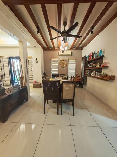 Semi-Detached House for Sale in Bandar Putra Permai (Seri Kembangan) - Frances Liew - Dining Room - PropertyGuru.com.my