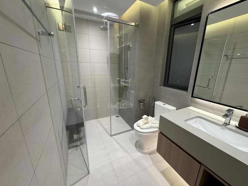 Apartment for Sale at R&F Princess Cove Phase 3-New Casa Suites - Eddie Ong - Bathroom - PropertyGuru.com.my