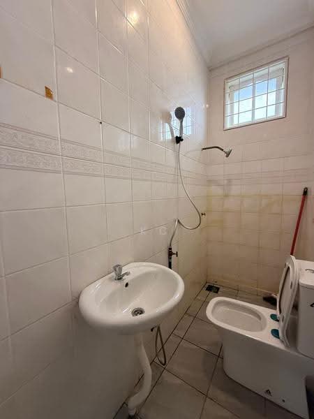 2-storey Terraced House for Rent in Arang road (Kuching) - KC Jee - PropertyGuru.com.my