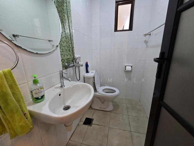 2-storey Terraced House for Sale in Sungai Long (Bandar Sungai Long) - Chris Lim Pek Yean - Bathroom - PropertyGuru.com.my