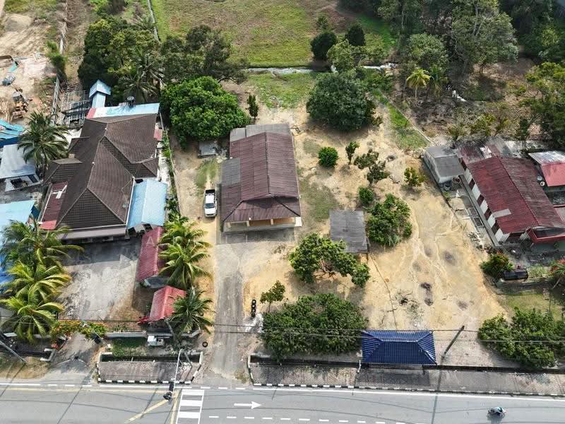 Agricultural Land for Sale in Simpang Renggam (Johor) - AIRUL NIZAM - Exterior - PropertyGuru.com.my