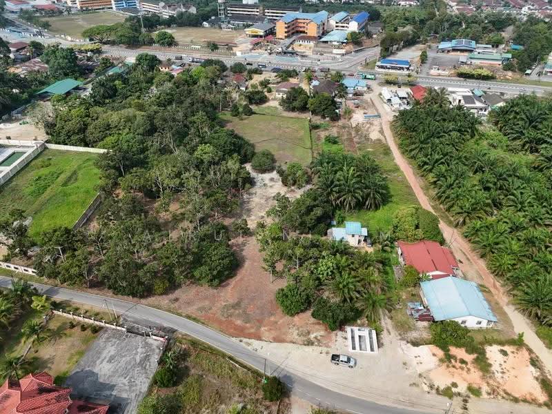 Agricultural Land for Sale in Simpang Renggam (Johor) - AIRUL NIZAM - Exterior - PropertyGuru.com.my
