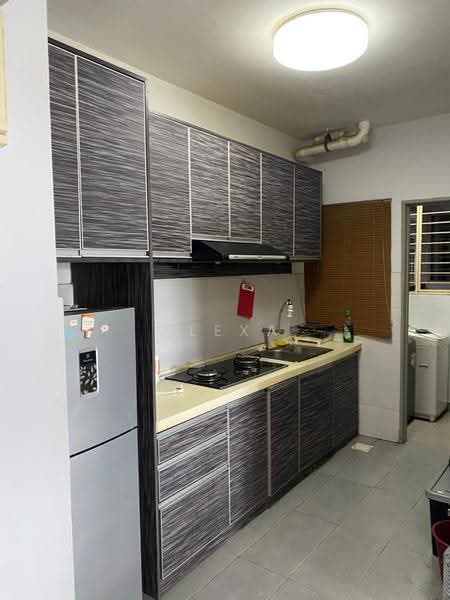 Kediaman Servis untuk Dijual di DK Senza - Alexa Eeu - Kitchen - PropertyGuru.com.my