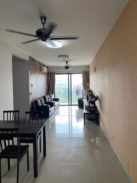 Kediaman Servis untuk Dijual di DK Senza - Alexa Eeu - Living Room - PropertyGuru.com.my